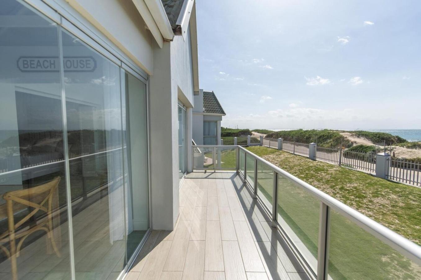 Luxury On The Beach Port Elizabeth Buitenkant foto