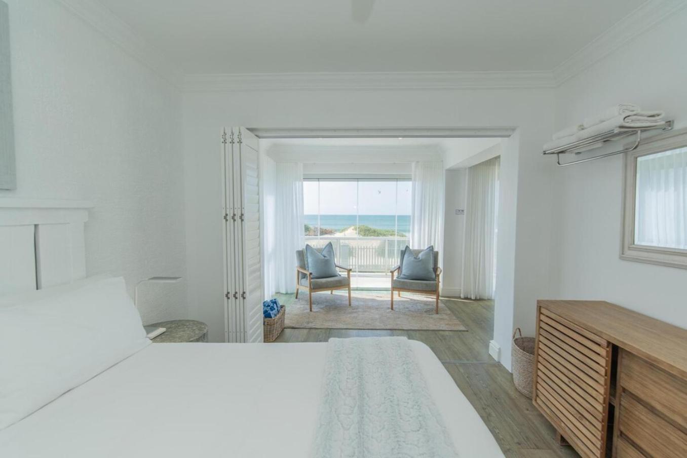 Luxury On The Beach Port Elizabeth Buitenkant foto